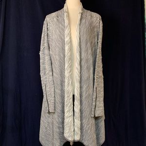 Free People SzMed long cardigan throw jacket/sweater gray and white zip cuffs